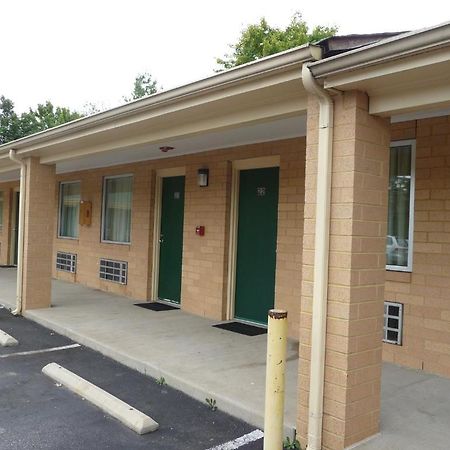 Royal Inn Motel Richmond Brandermill Εξωτερικό φωτογραφία